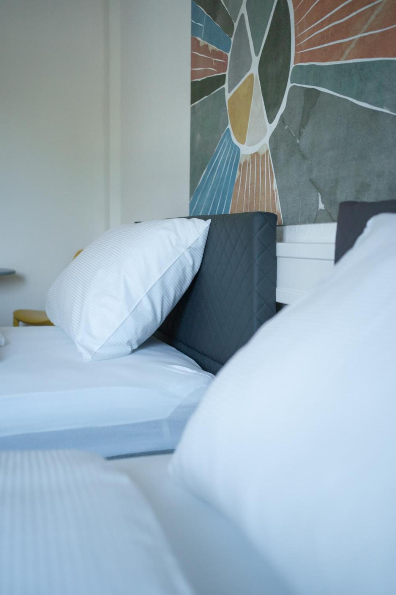 Hotel Parkview รุมบวร์ก ภายนอก รูปภาพ