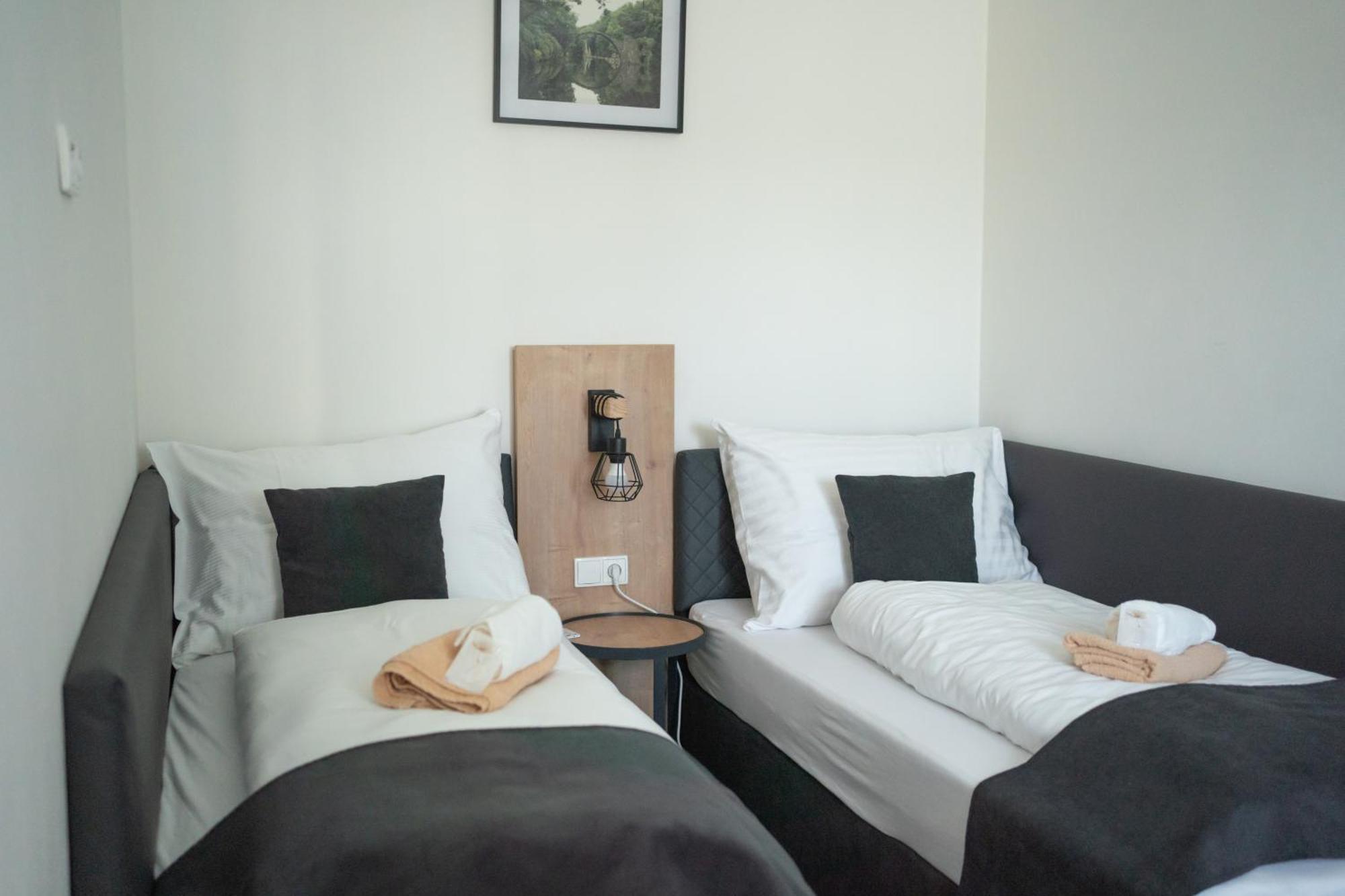 Hotel Parkview รุมบวร์ก ภายนอก รูปภาพ